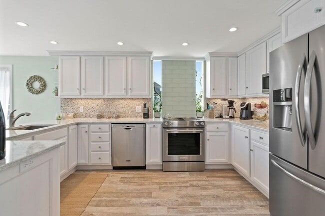 Building Photo - 30 Annapolis Way