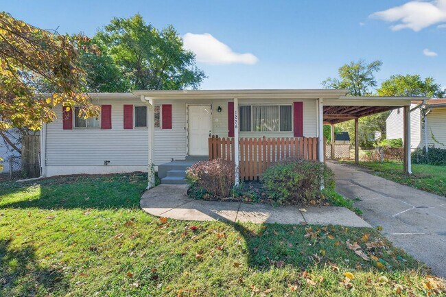 Primary Photo - 1226 Baron Ave