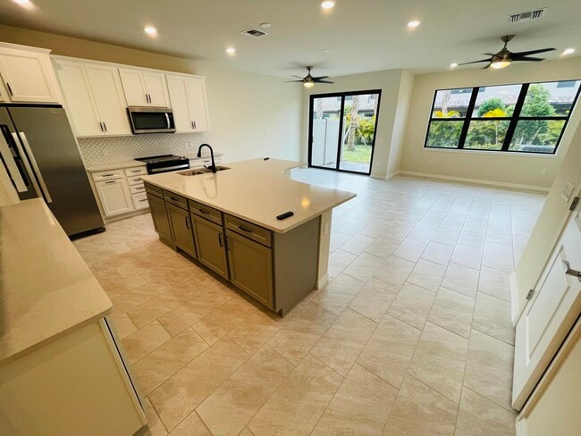 Building Photo - 8208 Tailshot Ct