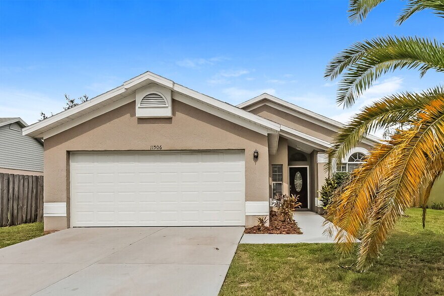 Primary Photo - 11506 Smokethorn Dr