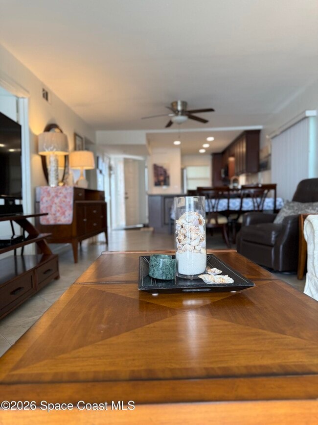 Building Photo - 201 International Dr