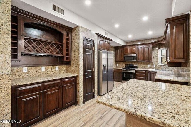 Building Photo - 7216 Desert Jewel Dr