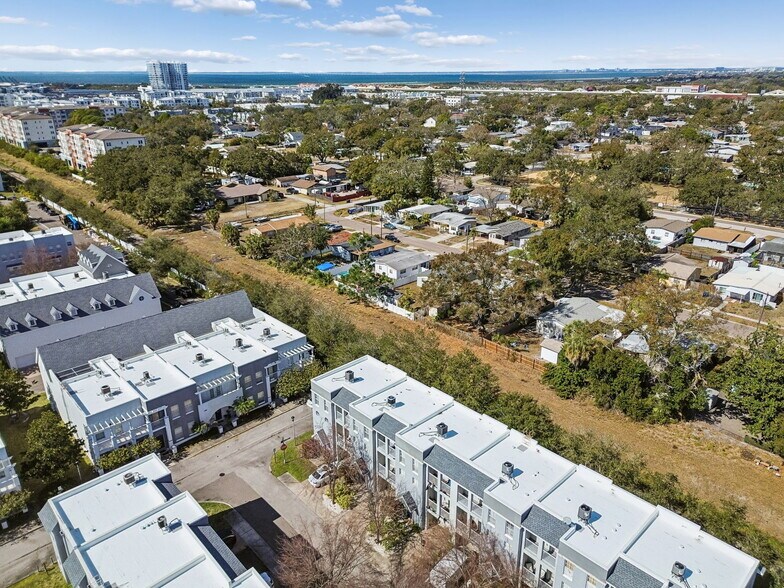 Building Photo - 4543 Bay Spring Ct