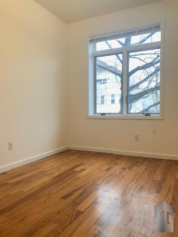 Building Photo - 3 bedroom in BROOKLYN NY 11225