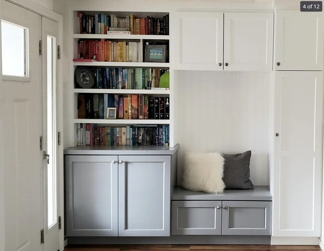 Building Photo - 2127 Hanford Dr