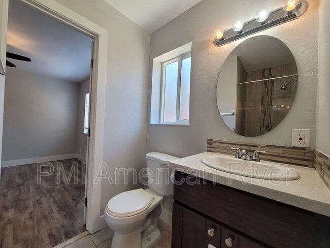 Building Photo - 2621 Cadjew Ave