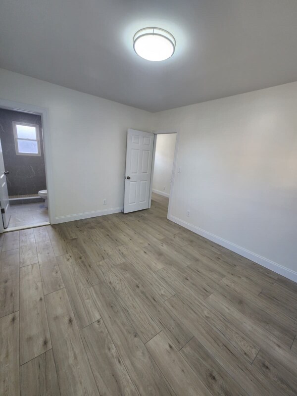 Building Photo - 9-08 150th St