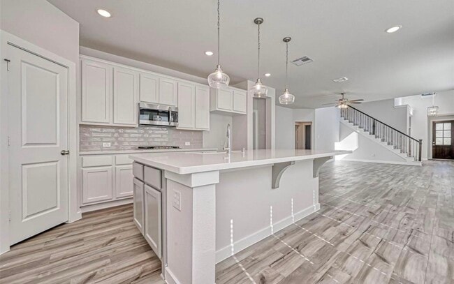 Building Photo - 607 Pecan Hickory Ct