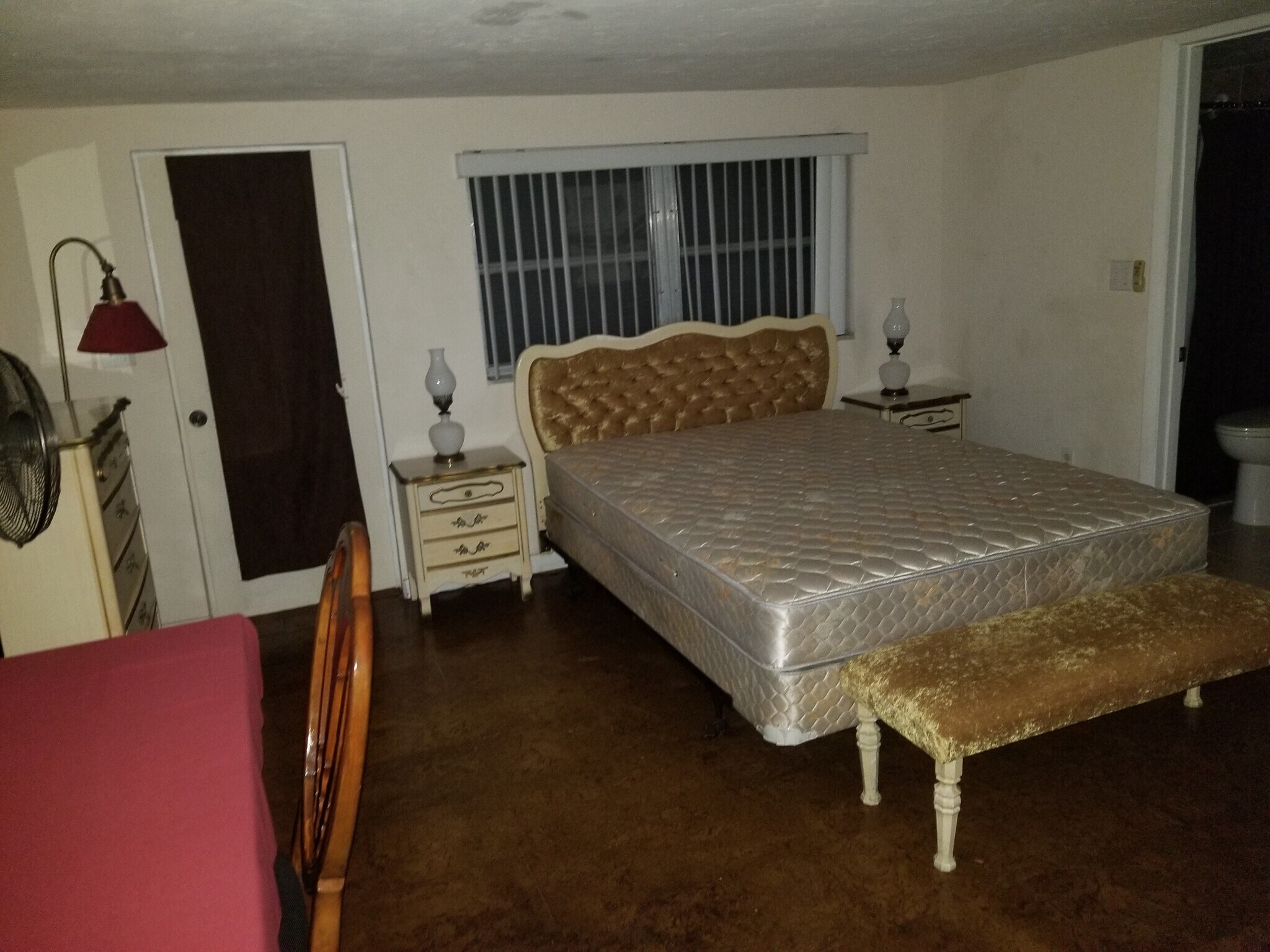 Building Photo - 300 Salem Ave NW