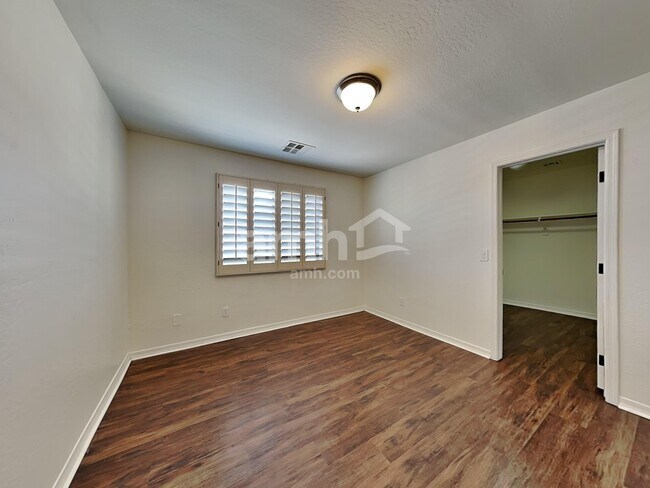 Building Photo - 10317 W Toronto Way