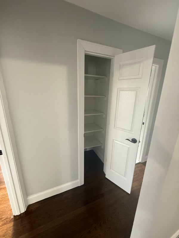 Building Photo - 393 Grove St