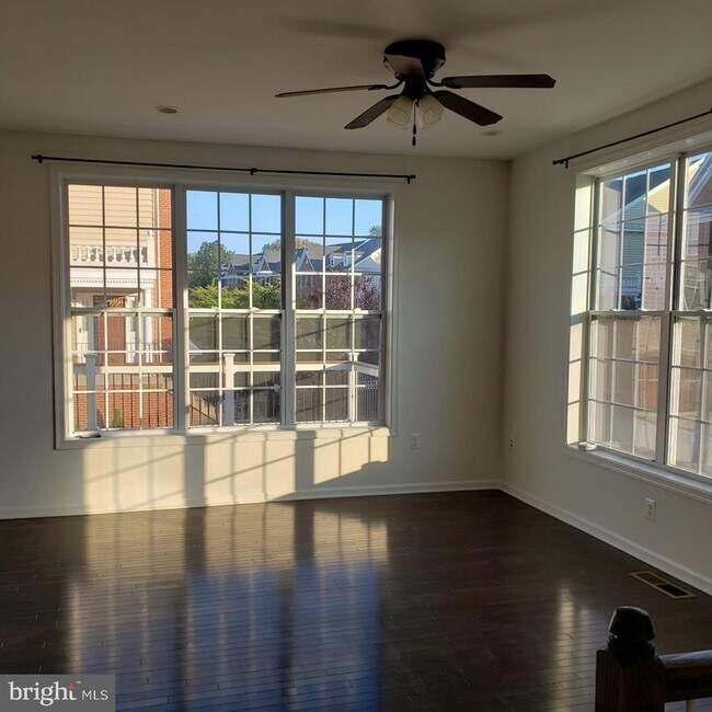 Building Photo - 23409 Berkeley Meadows Dr