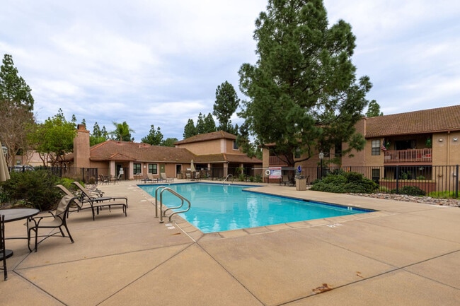 Building Photo - 12067 Alta Carmel Ct