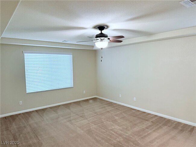 Building Photo - 1137 Sax Fifth Ave