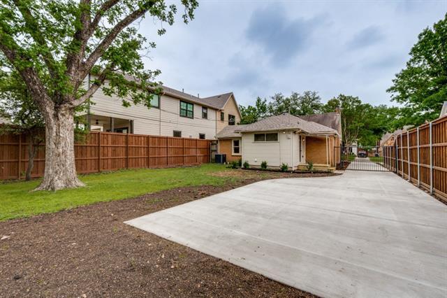 Building Photo - 5131 Ridgedale Ave