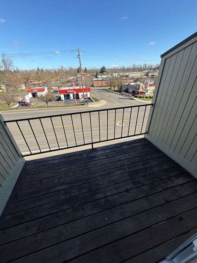 Building Photo - 650 Taybin Rd NW