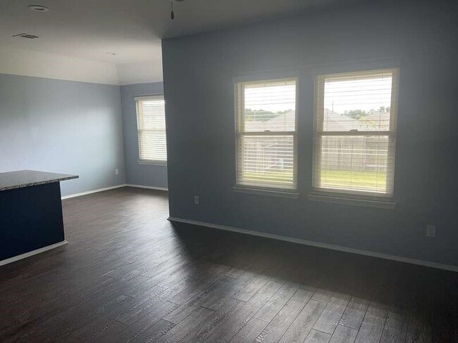 Building Photo - 14537 Montclair Way