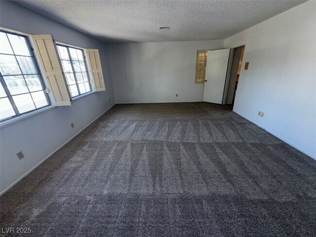Building Photo - 3128 Harborside Dr