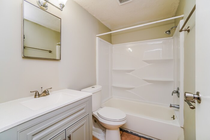 Building Photo - 2656 Mellowbrook St