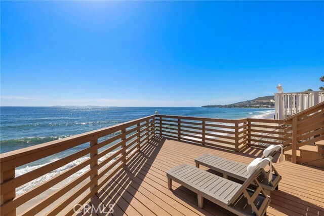 Building Photo - 1045 Gaviota Dr