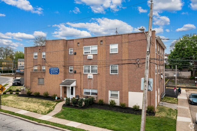 Building Photo - Cheswold Apartments in Drexel Hill