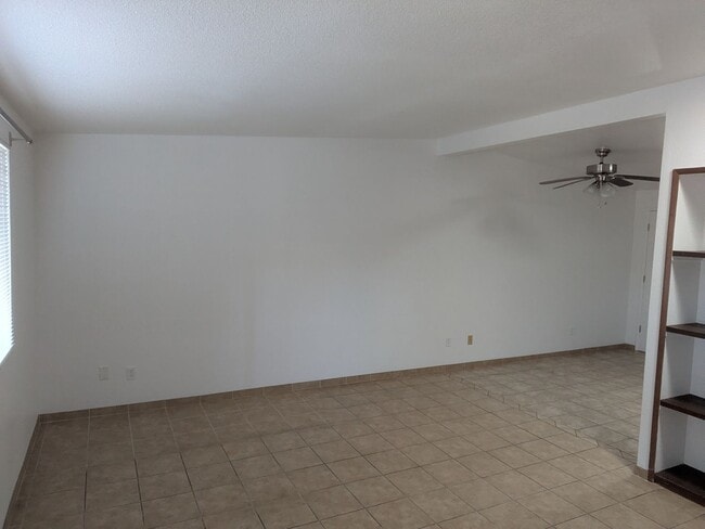 Building Photo - Triplex - 2 Bedroom and 1 Bath Unit