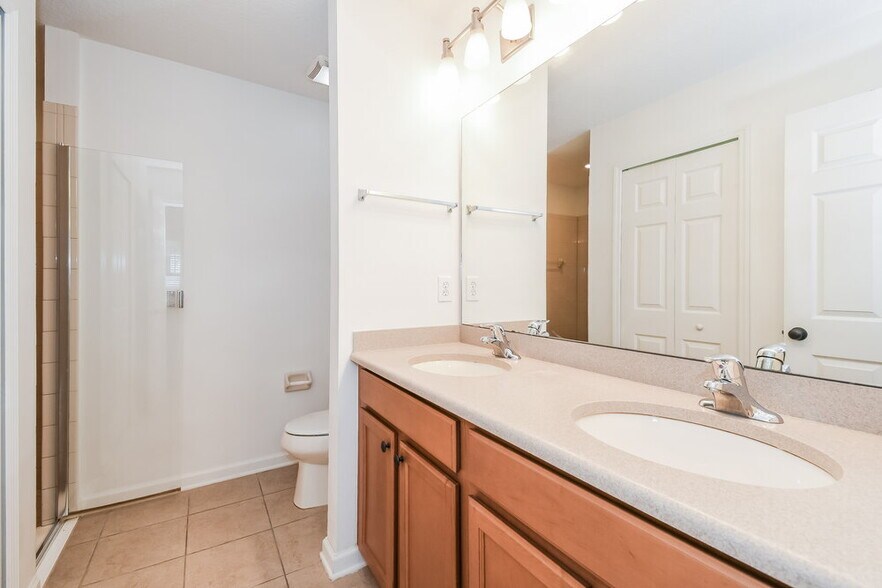 Building Photo - 607 Sunny Stroll Dr