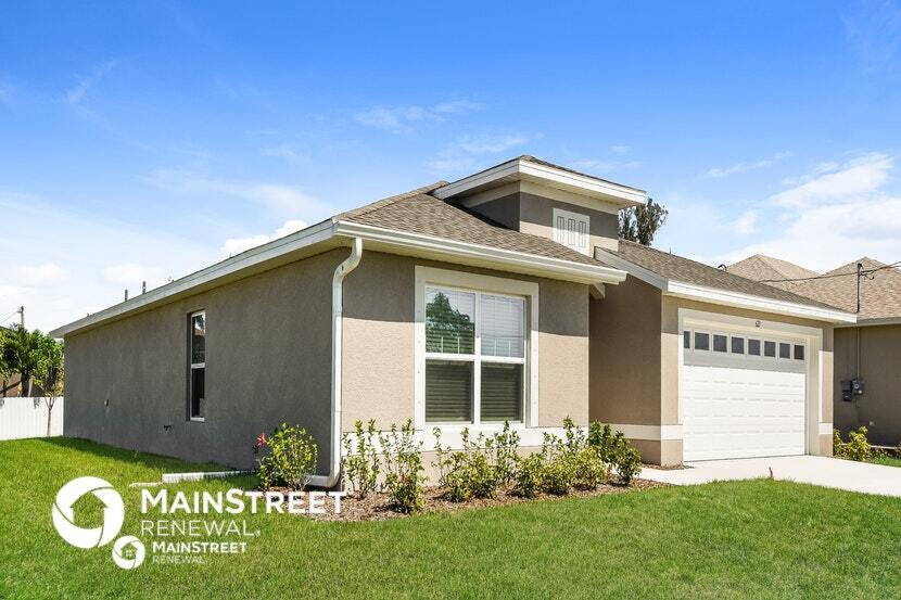 Building Photo - 621 NW 37th Pl