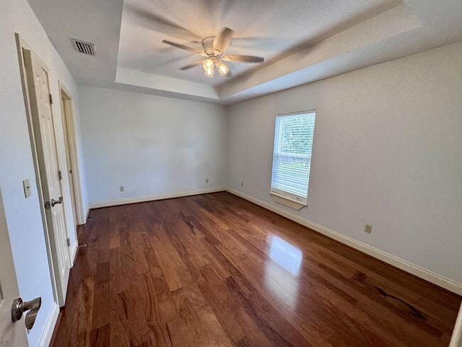 Building Photo - 130 Gulf Terrace Ln
