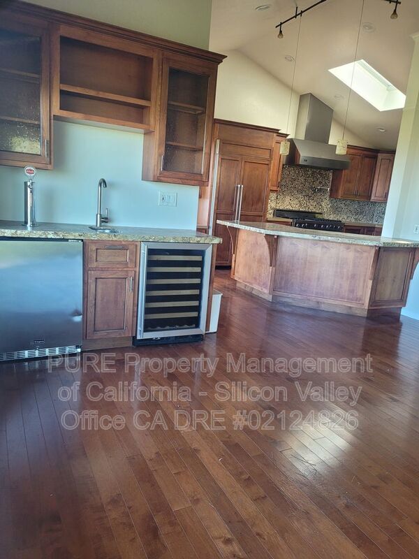 Building Photo - 24791 Northcrest Ln