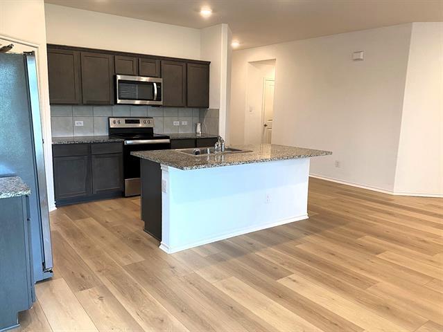 Building Photo - 3307 Brookstone Dr