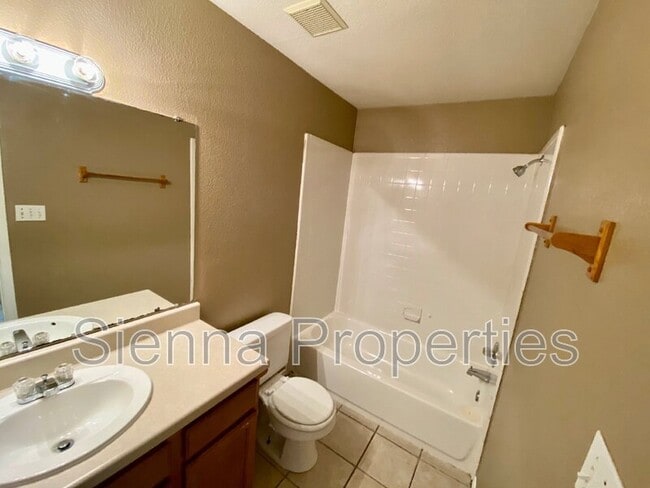 Building Photo - 6506 Santos St