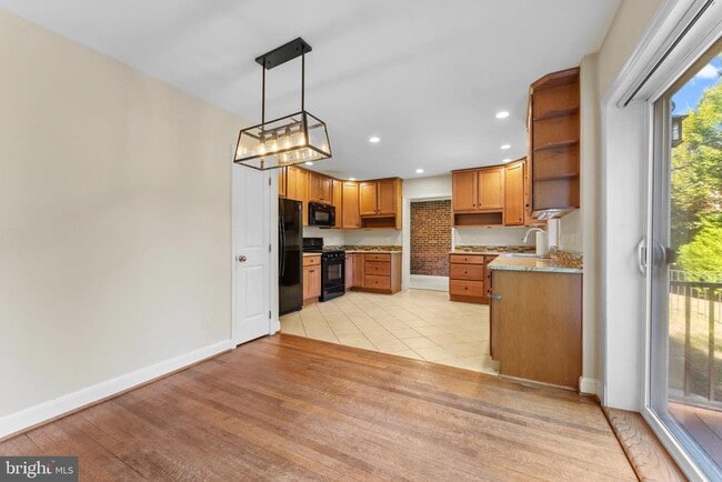 Building Photo - 8511 Beech Tree Rd