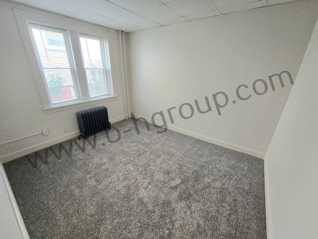 Building Photo - 2106 52nd St