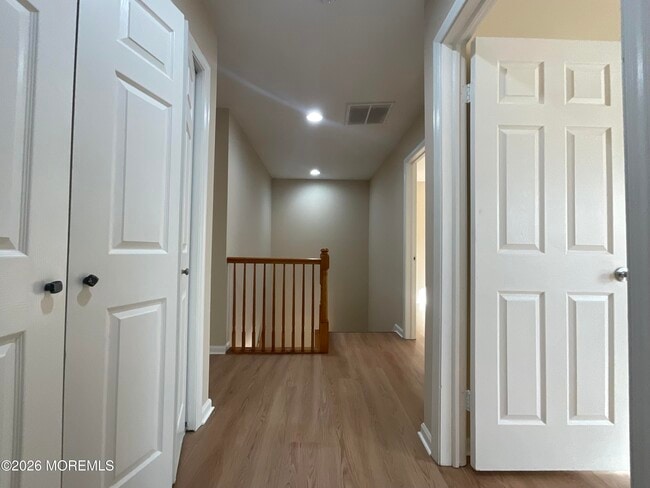 Building Photo - 1121 Roseberry Ct