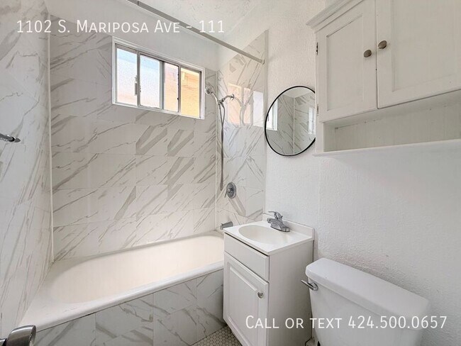 Building Photo - 1102 S Mariposa Ave