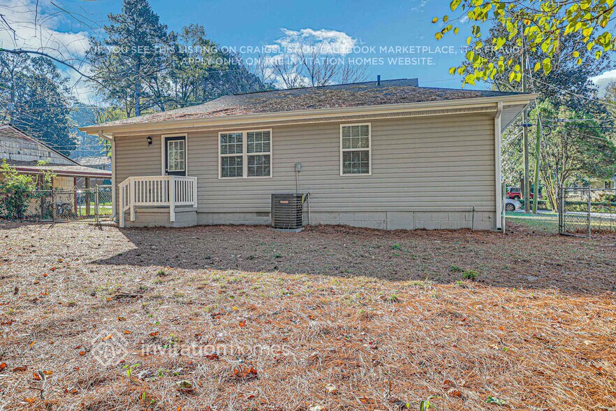 Building Photo - 843 Meadow Pl