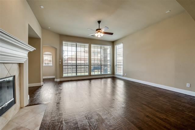 Building Photo - 6072 Wallis Dr