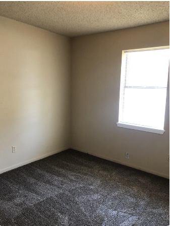 Building Photo - 218 Kansas St