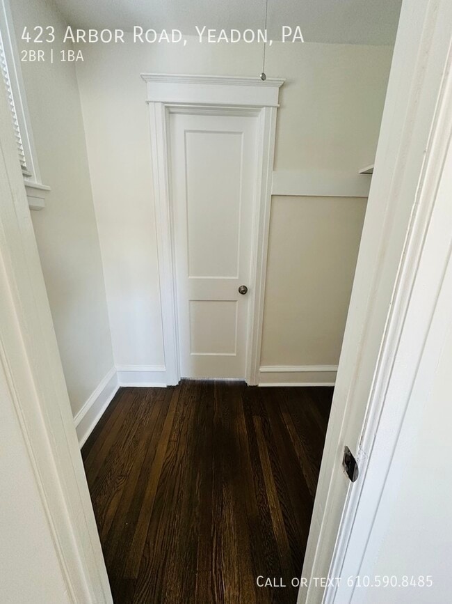 Building Photo - 423 Arbor Rd