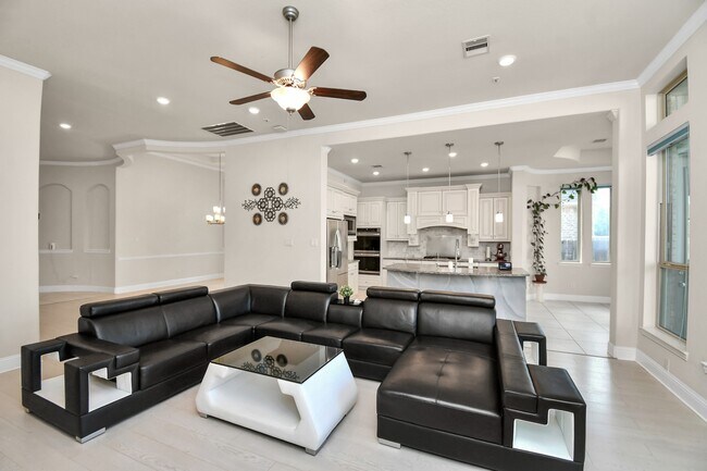 Building Photo - 16906 Dalgety Ct