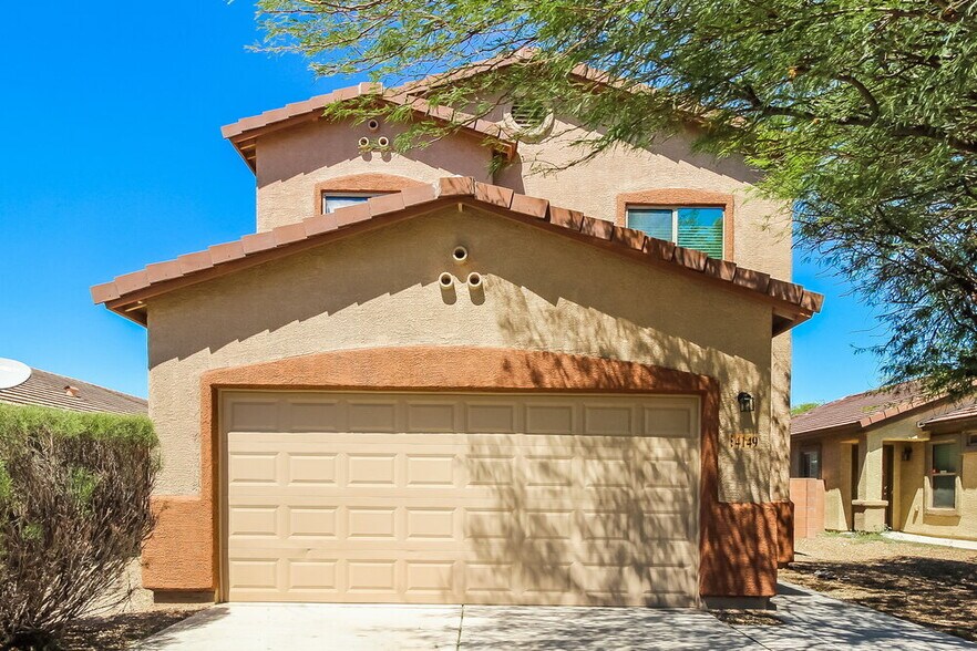 Primary Photo - 4149 E Coolbrooke Dr