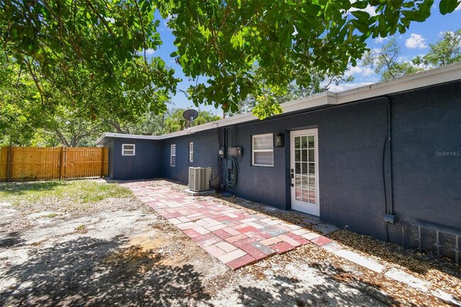 Building Photo - 4290 Neptune Dr SE