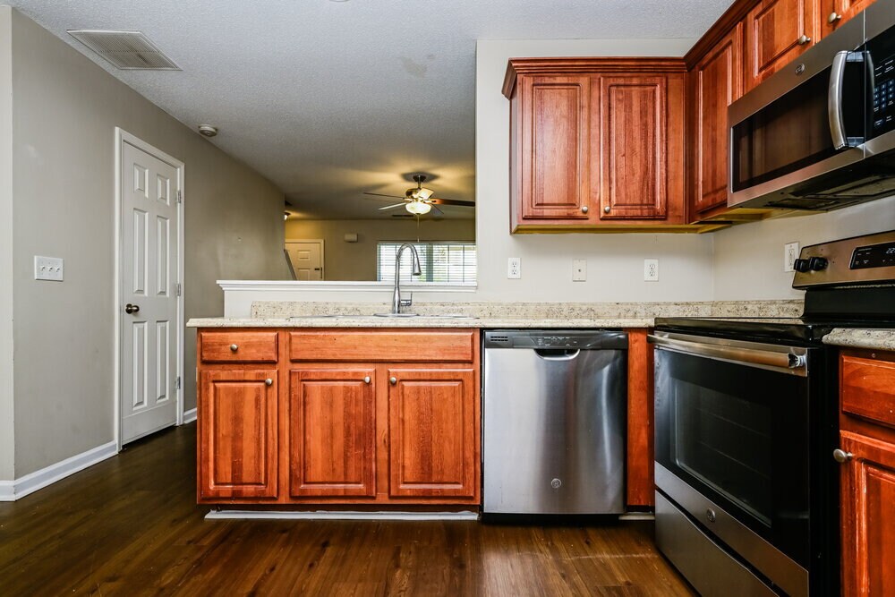 Building Photo - 153 Lossie Ln