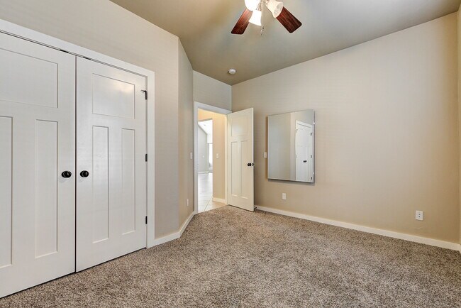 Building Photo - 2300 Bretford Way