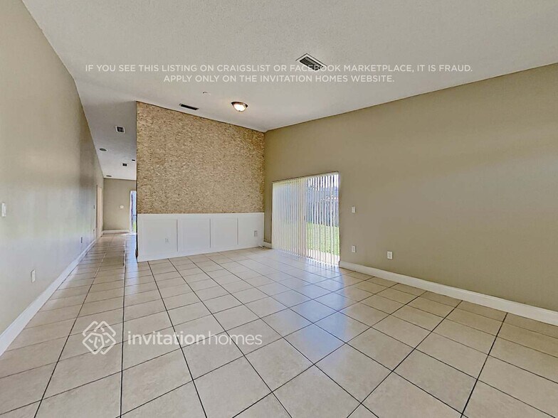 Building Photo - 4233 SW 153rd Ct