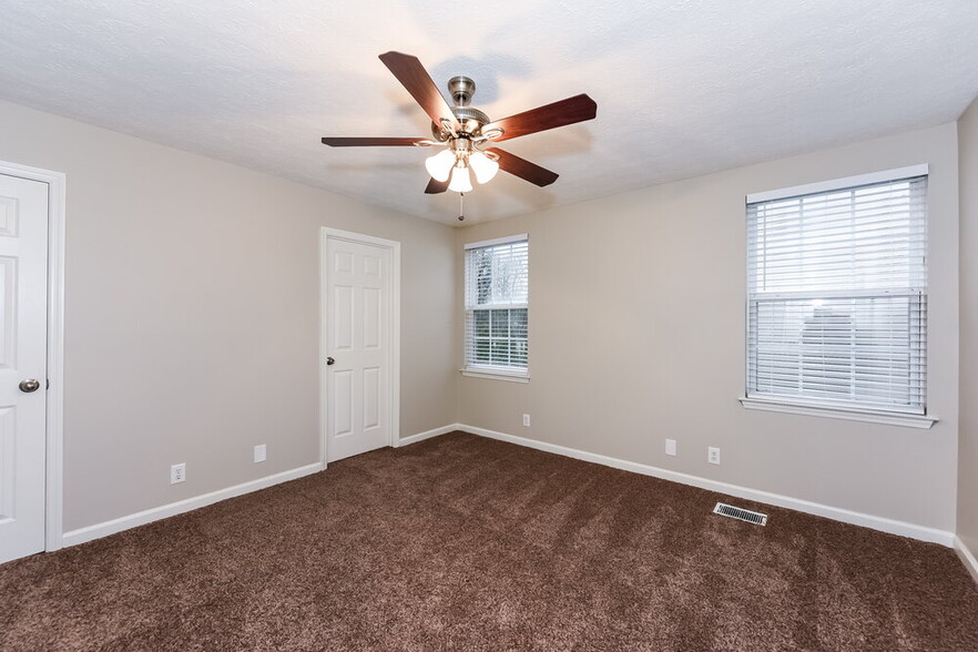 Building Photo - 178 Bradford Cir