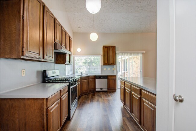 Building Photo - 13510 N Peachfield Cir
