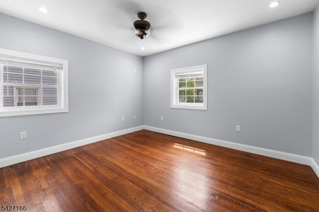 Building Photo - 12 Roosevelt Ave