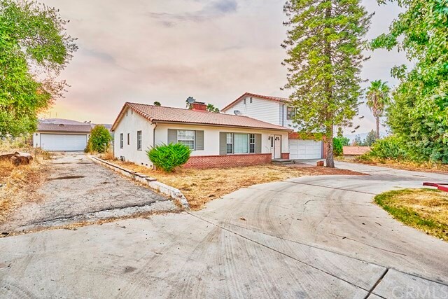 Building Photo - 2751 Batson Ave